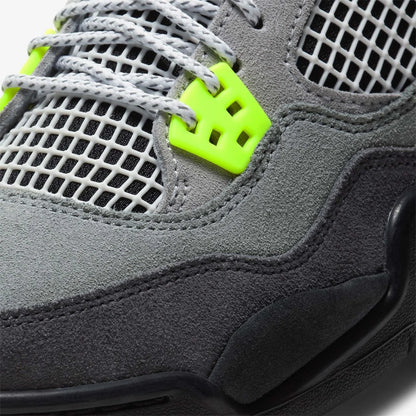 Jordan 4s ‘Neon 95’